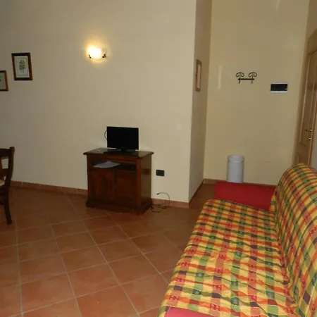 Apartament Via F.lli Cairoli 4