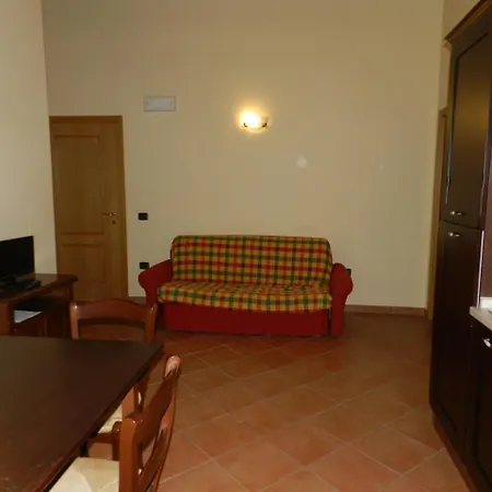 Apartament Via F.lli Cairoli 4