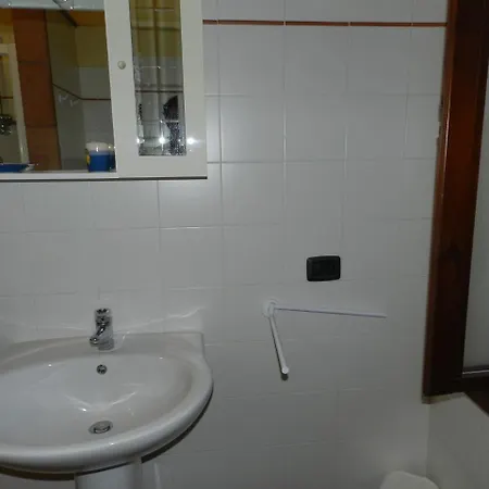 Apartament Via F.lli Cairoli 4